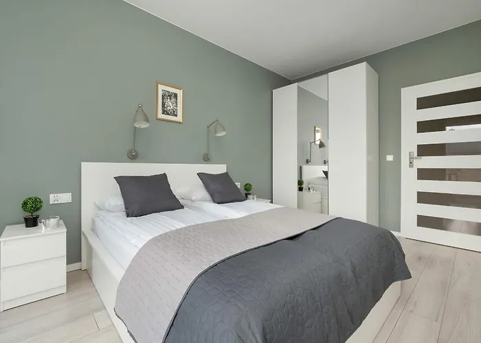 Kilinskiego Bright In The Center Of With Parking By Renters * Лодзь