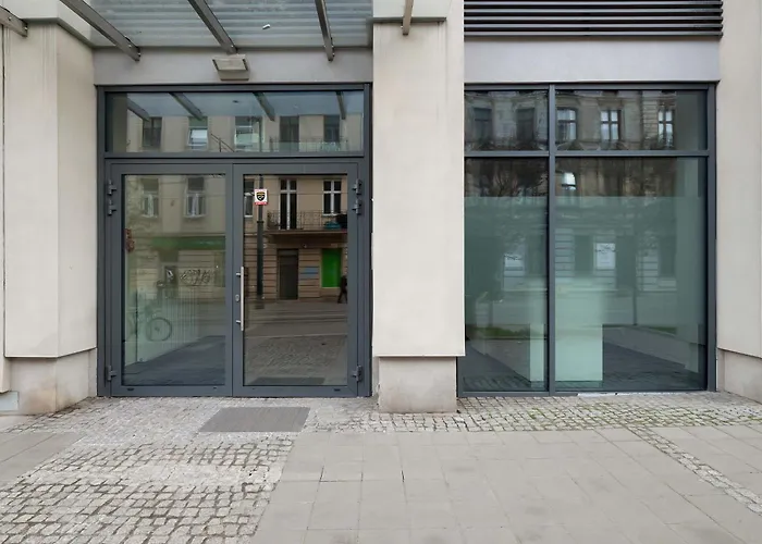 Апартаменти Kilinskiego Bright In The Center Of With Parking By Renters